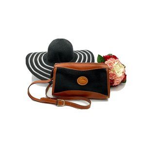Vintage Purse Dooney Bourke Black & Tan Leather